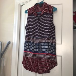 Ann Taylor red white and blue patterned shell
